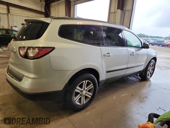 2017 Chevrolet Traverse LS with VIN 1GNKVFKD3HJ252450, listed as a Copart auction lot 68452155 with 135,186 mi miles and Clean title. Bid and sale history available at DreamBid. Image 3.