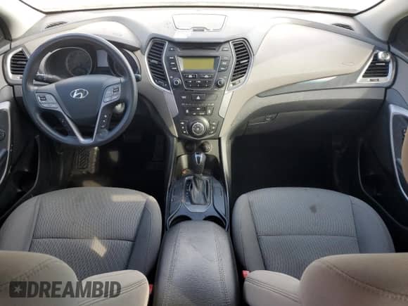 2016 Hyundai Santa Fe с VIN 5XYZT3LB4GG331763, выставлен на аукционе Copart как лот 86632245 с пробегом Не указан миль и Чистый • Clean title. История ставок и продаж доступна на DreamBid. Изображение 8.