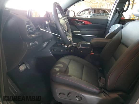 2025 Chevrolet Traverse AWD Z71 с VIN 1GNEVJRS0SJ194258, выставлен на аукционе Copart как лот 69882245 с пробегом 10 169 миль миль и Списание • Salvage title. История ставок и продаж доступна на DreamBid. Изображение 7.