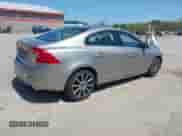2015 Volvo S60 T5 Drive-E Premier with VIN YV126MFB8F2302747, listed as a IAAI auction lot 42247878 with 95,591 mi miles and . Bid and sale history available at DreamBid. Image 4.