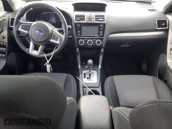 2017 Subaru Forester i Touring с VIN JF2SJEMC4HH591259, выставлен на аукционе Copart как лот 70658705 с пробегом Не указан миль и Списание • Salvage title. История ставок и продаж доступна на DreamBid. Изображение 8.