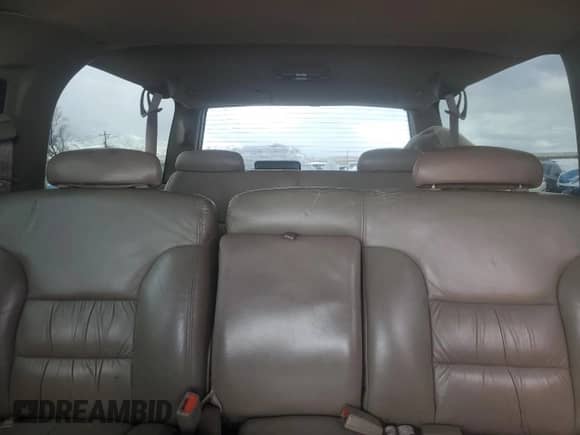 1997 Chevrolet Suburban with VIN 3GNFK16RXVG133472, listed as a Copart auction lot 48998175 with 180,543 mi miles and Salvage title. Bid and sale history available at DreamBid. Image 10.