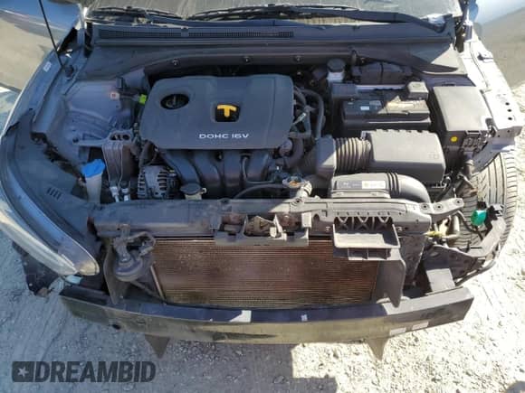 2019 Hyundai Veloster 2.0 z VIN KMHTG6AF5KU016734, wystawiony jako Copart lot #71559245 z przebiegiem 92 385 mil mil oraz Czysty tytuł • Clean title. Historia ofert i sprzedaży dostępna na DreamBid. Obrazek 11.