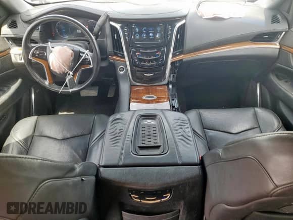2017 Cadillac Escalade ESV Luxury с VIN 1GYS3HKJ8HR200548, выставлен на аукционе Copart как лот 63327605 с пробегом 90 387 миль миль и Списание • Salvage title. История ставок и продаж доступна на DreamBid. Изображение 8.