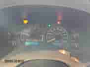 2002 Chevrolet S-10 z VIN 1GCCS145528162388, wystawiony jako Copart lot #86320935 z przebiegiem 162 776 mil mil oraz Czysty tytuł • Clean title. Historia ofert i sprzedaży dostępna na DreamBid. Obrazek 9.