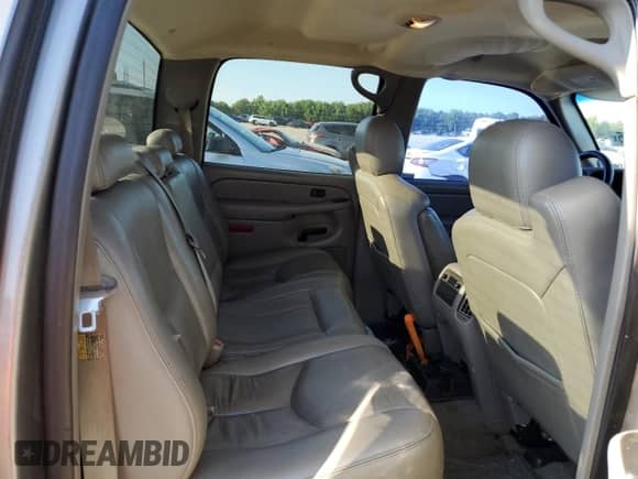 2006 GMC Sierra 1500 SLE1 с VIN 2GTEK13T361125857, выставлен на аукционе Copart как лот 68264805 с пробегом 255 290 миль миль и Списание • Salvage title. История ставок и продаж доступна на DreamBid. Изображение 10.