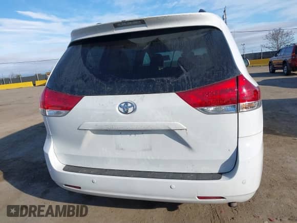 2013 Toyota Sienna XLE AAS with VIN 5TDYK3DC8DS324853, listed as a IAAI auction lot 41647704 with 143,656 mi miles and . Bid and sale history available at DreamBid. Image 16.