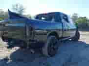 2018 Ram 1500 Express z VIN 3C6RR6KT5JG250524, wystawiony jako IAAI lot #41417692 z przebiegiem 65 167 mil mil oraz . Historia ofert i sprzedaży dostępna na DreamBid. Obrazek 4.