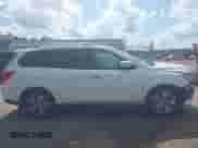 2018 Nissan Pathfinder SL с VIN 5N1DR2MM3JC621096, выставлен на аукционе IAAI как лот 42204767 с пробегом 159 745 миль миль и . История ставок и продаж доступна на DreamBid. Изображение 14.