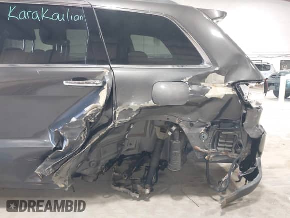 2021 Jeep Grand Cherokee 80th Anniversary with VIN 1C4RJFBG8MC503264, listed as a IAAI auction lot 41918873 with 100,796 mi miles and . Bid and sale history available at DreamBid. Image 17.