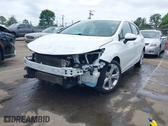 2018 Chevrolet Cruze Premier с VIN 3G1BF6SM5JS598986, выставлен на аукционе IAAI как лот 42289118 с пробегом 144 106 миль миль и . История ставок и продаж доступна на DreamBid. Изображение 17.