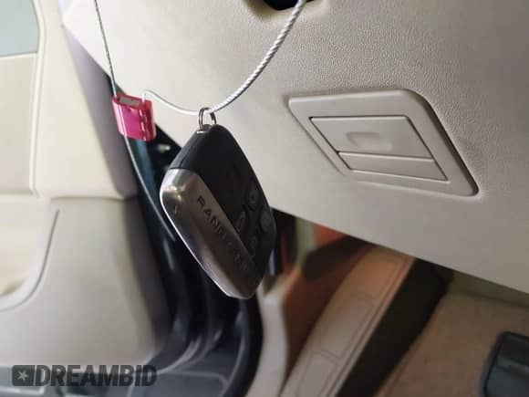 2012 Land Rover Range Rover Sport HSE Lux z VIN SALSK2D4XCA757796, wystawiony jako IAAI lot #42666814 z przebiegiem 82 191 mil mil oraz . Historia ofert i sprzedaży dostępna na DreamBid. Obrazek 11.