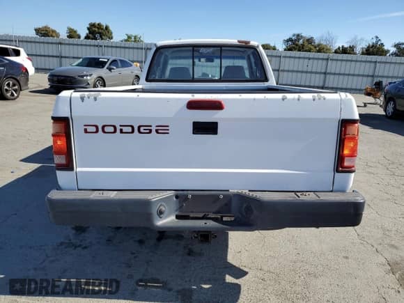 1994 Dodge Dakota z VIN 1B7GL23Y9RW108162, wystawiony jako Copart lot #65637515 z przebiegiem 138 389 mil mil oraz Szkoda całkowita • Salvage title. Historia ofert i sprzedaży dostępna na DreamBid. Obrazek 6.