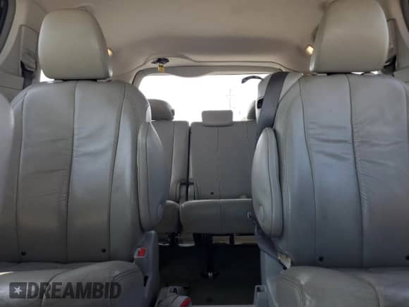 2012 Toyota Sienna XLE with VIN 5TDYK3DC8CS176623, listed as a Copart auction lot 80257225 with 262,472 mi miles and Salvage title. Bid and sale history available at DreamBid. Image 10.