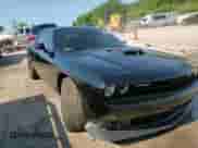 2017 Dodge Challenger 392 Hemi Scat Pack Shaker z VIN 2C3CDZFJ2HH587612, wystawiony jako Copart lot #66843295 z przebiegiem 53 314 mil mil oraz Szkoda całkowita • Salvage title. Historia ofert i sprzedaży dostępna na DreamBid. Obrazek 13.