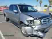 2004 Toyota Tundra SR5 z VIN 5TBDT44154S461290, wystawiony jako IAAI lot #43278955 z przebiegiem 200 462 mil mil oraz . Historia ofert i sprzedaży dostępna na DreamBid. Obrazek 1.