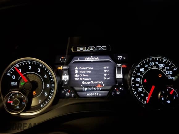 2022 Ram 1500 Big Horn z VIN 1C6SRFMT5NN368973, wystawiony jako Copart lot #69306015 z przebiegiem 33 151 mil mil oraz Szkoda całkowita • Salvage title. Historia ofert i sprzedaży dostępna na DreamBid. Obrazek 9.