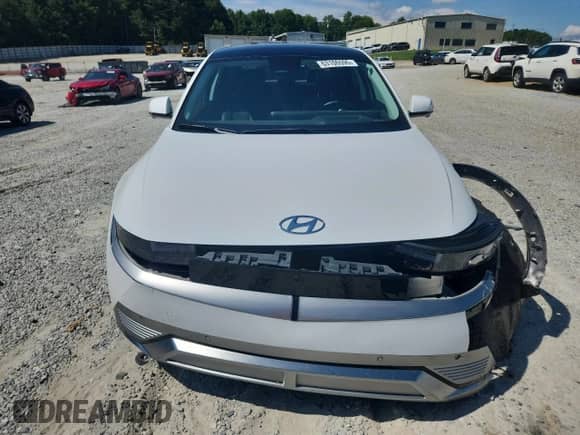 2024 Hyundai Ioniq 5 Limited с VIN KM8KR4DE9RU270745, выставлен на аукционе Copart как лот 63106595 с пробегом 19 130 миль миль и Списание • Salvage title. История ставок и продаж доступна на DreamBid. Изображение 5.