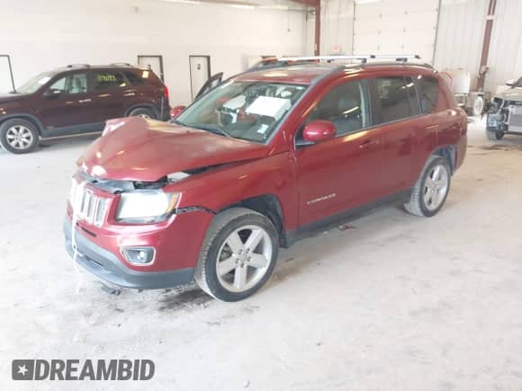 2014 Jeep Compass Latitude с VIN 1C4NJCEA3ED758128, выставлен на аукционе IAAI как лот 42999716 с пробегом 109 779 миль миль и . История ставок и продаж доступна на DreamBid. Изображение 17.