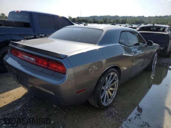 2012 Dodge Challenger R/T with VIN 2C3CDYBT0CH275489, listed as a Copart auction lot 67852624 with 100,406 mi miles and Non repairable. Bid and sale history available at DreamBid. Image 3.