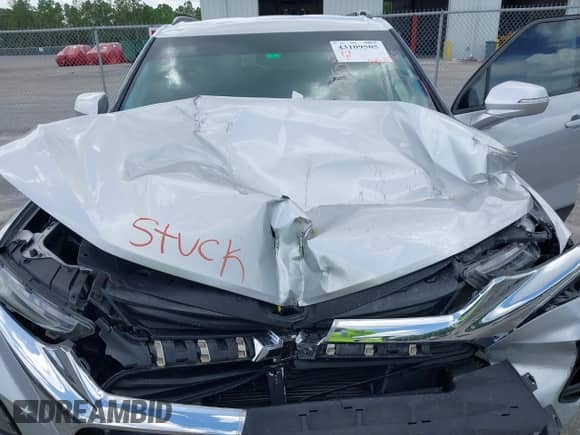 2020 Chevrolet Blazer LT с VIN 3GNKBCR43LS656501, выставлен на аукционе IAAI как лот 43109505 с пробегом 45 732 миль миль и . История ставок и продаж доступна на DreamBid. Изображение 10.