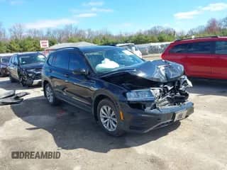 2018 Volkswagen Tiguan S с VIN 3VV1B7AX8JM112483, выставлен на аукционе IAAI как лот 42040825 с пробегом 94 268 миль миль и . История ставок и продаж доступна на DreamBid. Изображение 1.