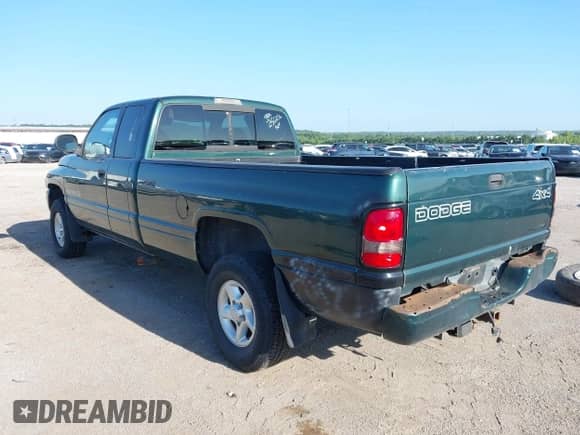 2000 Dodge 1500 z VIN 1B7HF13YXYJ132200, wystawiony jako IAAI lot #42754752 z przebiegiem Nie podano mil oraz . Historia ofert i sprzedaży dostępna na DreamBid. Obrazek 3.