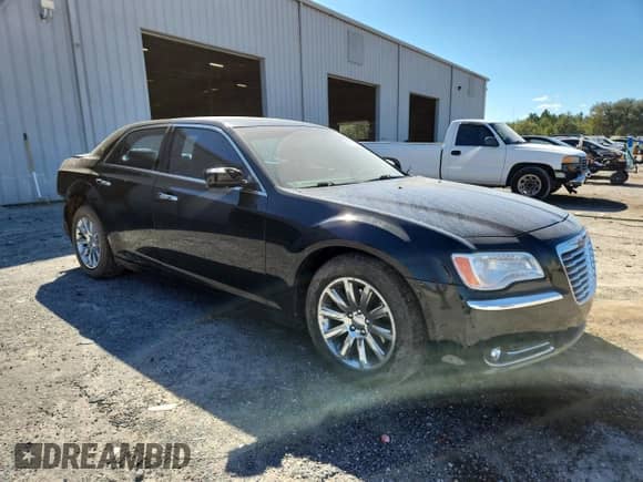 2012 Chrysler 300 Limited с VIN 2C3CCACG6CH165851, выставлен на аукционе Copart как лот 86647105 с пробегом 161 857 миль миль и Списание • Salvage title. История ставок и продаж доступна на DreamBid. Изображение 4.