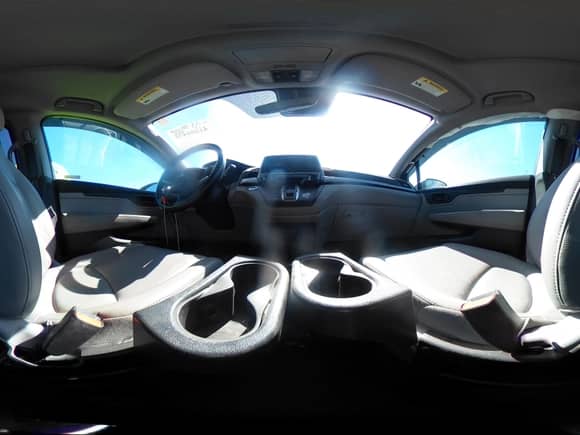 2019 Honda Odyssey EX-L with VIN 5FNRL6H73KB073550, listed as a IAAI auction lot 41666490 with 40,518 mi miles and . Bid and sale history available at DreamBid. Image 23.