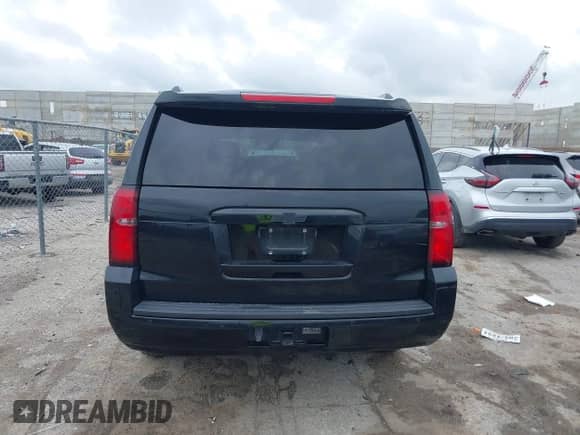 2020 Chevrolet Suburban LT with VIN 1GNSKHKC9LR103062, listed as a IAAI auction lot 42478008 with 229,786 mi miles and . Bid and sale history available at DreamBid. Image 16.