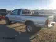 2000 Toyota Tacoma PreRunner z VIN 4TASM92N3YZ650373, wystawiony jako Copart lot #86861595 z przebiegiem 139 980 mil mil oraz Szkoda całkowita • Salvage title. Historia ofert i sprzedaży dostępna na DreamBid. Obrazek 2.