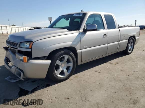 2006 Chevrolet Silverado SS с VIN 2GCEC19N761204227, выставлен на аукционе Copart как лот 78688944 с пробегом 92 400 миль миль и Списание • Salvage title. История ставок и продаж доступна на DreamBid. Изображение 1.