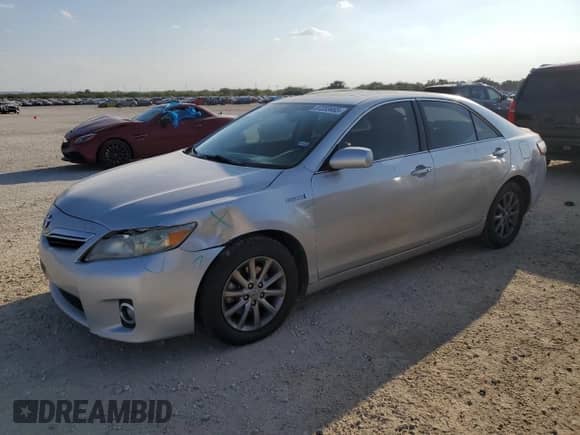 2010 Toyota Camry with VIN 4T1BB3EK3AU120542, listed as a Copart auction lot 87233465 with 230,840 mi miles and Salvage title. Bid and sale history available at DreamBid. Image 1.