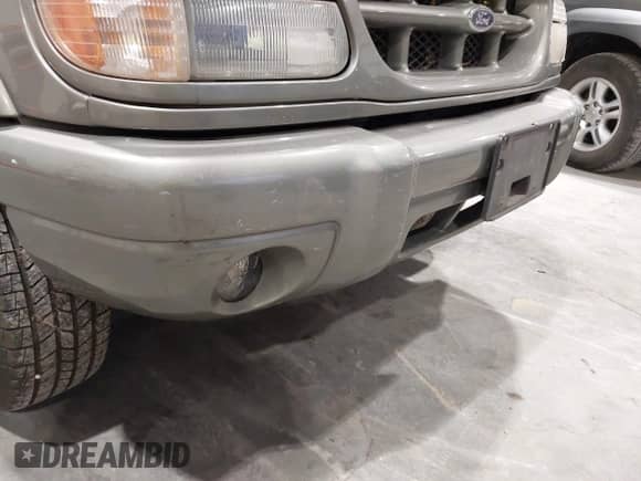 2001 Ford Explorer Limited with VIN 1FMDU75E41ZA85632, listed as a IAAI auction lot 43415870 with 165,854 mi miles and . Bid and sale history available at DreamBid. Image 6.