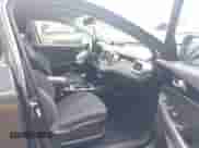 2020 Kia Sorento LX с VIN 5XYPG4A31LG660735, выставлен на аукционе IAAI как лот 42513638 с пробегом 922 791 миль миль и . История ставок и продаж доступна на DreamBid. Изображение 5.