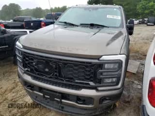 2023 Ford F-250 XL z VIN 1FT8W2BT0PEC85817, wystawiony jako Copart lot #67708125 z przebiegiem Nie podano mil oraz Szkoda całkowita • Salvage title. Historia ofert i sprzedaży dostępna na DreamBid. Obrazek 1.