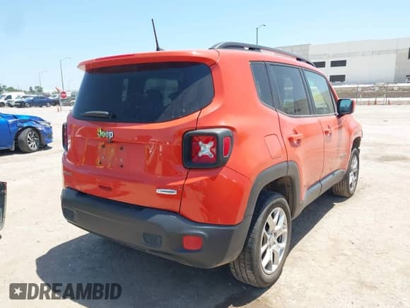 2018 Jeep Renegade Latitude with VIN ZACCJBBB3JPG86356, listed as a IAAI auction lot 42770746 with 41,571 mi miles and . Bid and sale history available at DreamBid. Image 4.