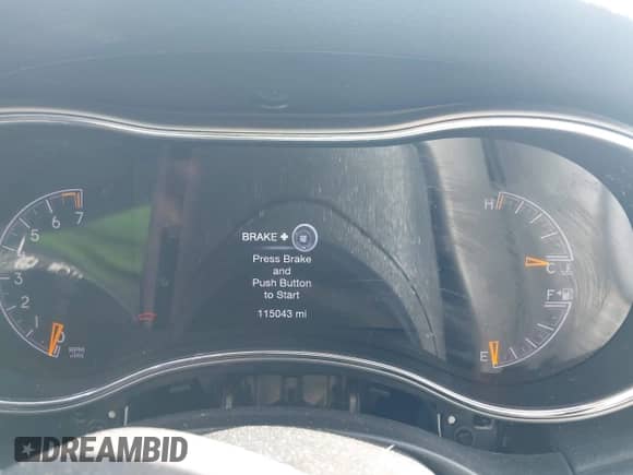 2019 Jeep Grand Cherokee Limited with VIN 1C4RJFBG1KC809610, listed as a IAAI auction lot 43372726 with 115,043 mi miles and . Bid and sale history available at DreamBid. Image 7.