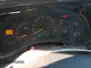 1999 Chevrolet Silverado 1500 с VIN 1GCEC14W9XE200521, выставлен на аукционе Copart как лот 71100125 с пробегом 339 452 миль миль и Списание • Salvage title. История ставок и продаж доступна на DreamBid. Изображение 9.