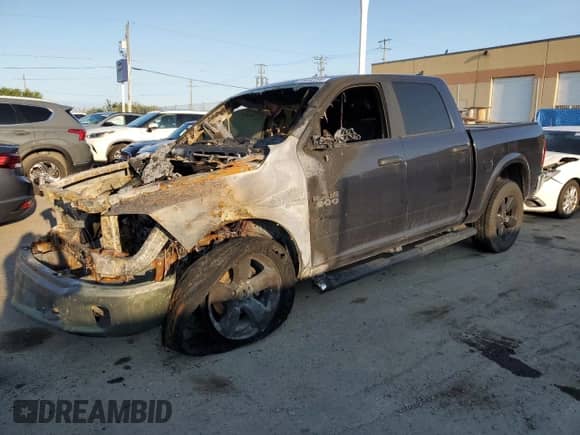 2018 Ram 1500 Big Horn z VIN 1C6RR7LM3JS346254, wystawiony jako Copart lot #66852205 z przebiegiem Nie podano mil oraz Nie do naprawy • Non repairable. Historia ofert i sprzedaży dostępna na DreamBid. Obrazek 1.