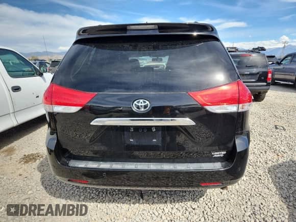 2014 Toyota Sienna Limited с VIN 5TDDK3DC7ES076272, выставлен на аукционе Copart как лот 71753265 с пробегом 125 470 миль миль и Чистый • Clean title. История ставок и продаж доступна на DreamBid. Изображение 6.