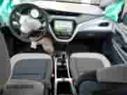 2021 Chevrolet Bolt EV LT z VIN 1G1FY6S07M4106911, wystawiony jako Copart lot #73125102 z przebiegiem 15 027 mil mil oraz . Historia ofert i sprzedaży dostępna na DreamBid. Obrazek 8.