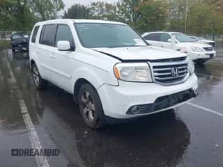 2014 Honda Pilot EX z VIN 5FNYF4H41EB005071, wystawiony jako IAAI lot #43414428 z przebiegiem 120 774 mil mil oraz . Historia ofert i sprzedaży dostępna na DreamBid. Obrazek 1.