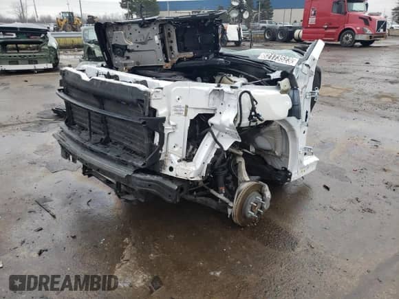 2021 Chevrolet Suburban Premier с VIN 1GNSCFKD1MR284380, выставлен на аукционе Copart как лот 82173523 с пробегом Не указан миль и На запчасти • Non repairable. История ставок и продаж доступна на DreamBid. Изображение 1.