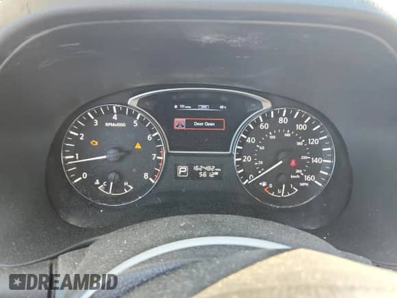 2014 Nissan Pathfinder SL with VIN 5N1AR2MM2EC705905, listed as a Copart auction lot 82688645 with 162,482 mi miles and Clean title. Bid and sale history available at DreamBid. Image 9.