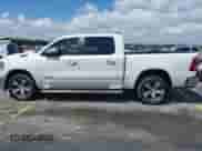 2021 Ram 1500 Laramie z VIN 1C6SRFJM5MN648372, wystawiony jako IAAI lot #41946610 z przebiegiem 10 161 mil mil oraz . Historia ofert i sprzedaży dostępna na DreamBid. Obrazek 14.