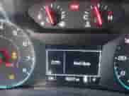 2020 Chevrolet Equinox LS z VIN 3GNAXHEV0LS598923, wystawiony jako IAAI lot #43237807 z przebiegiem 82 217 mil mil oraz . Historia ofert i sprzedaży dostępna na DreamBid. Obrazek 7.