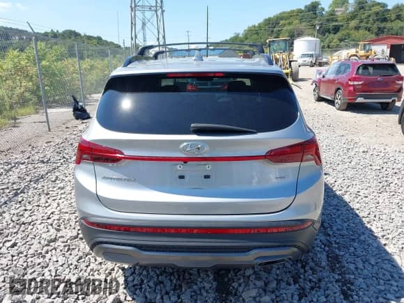 2022 Hyundai Santa Fe XRT с VIN 5NMS6DAJ8NH386003, выставлен на аукционе IAAI как лот 42995889 с пробегом 28 244 миль миль и . История ставок и продаж доступна на DreamBid. Изображение 17.