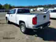 2016 Chevrolet Colorado 2WD WT z VIN 1GCHSBEA6G1226249, wystawiony jako IAAI lot #43353032 z przebiegiem 182 762 mil mil oraz . Historia ofert i sprzedaży dostępna na DreamBid. Obrazek 3.