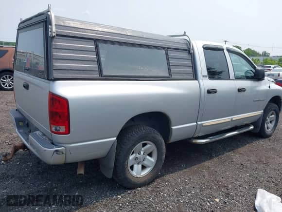 2002 Dodge 1500 с VIN 3D7HU18N42G158567, выставлен на аукционе IAAI как лот 42457384 с пробегом 141 220 миль миль и . История ставок и продаж доступна на DreamBid. Изображение 4.